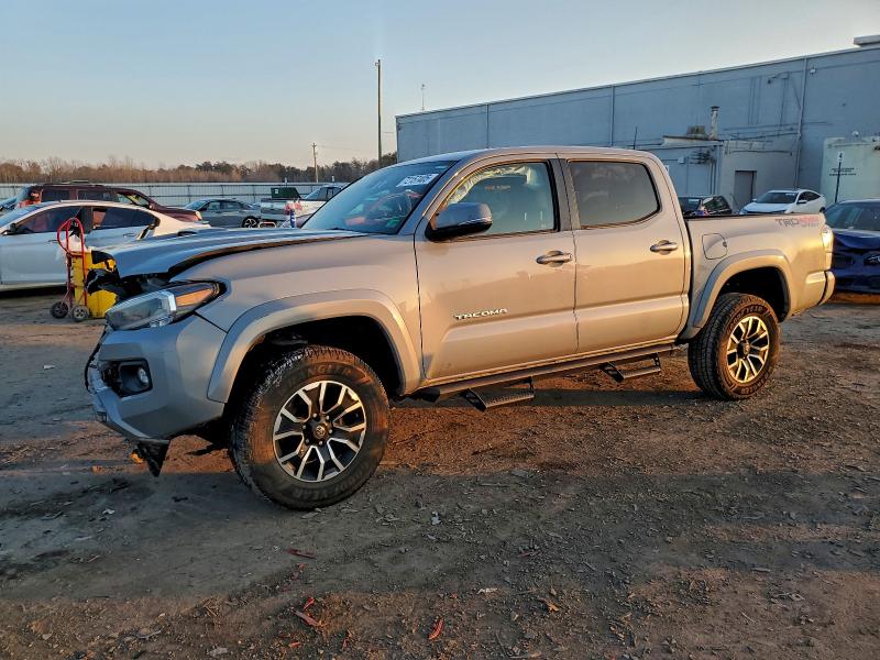 Фото 1 - TOYOTA TACOMA