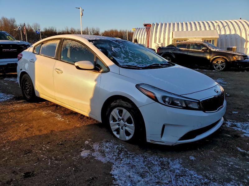 Фото 4 - KIA FORTE