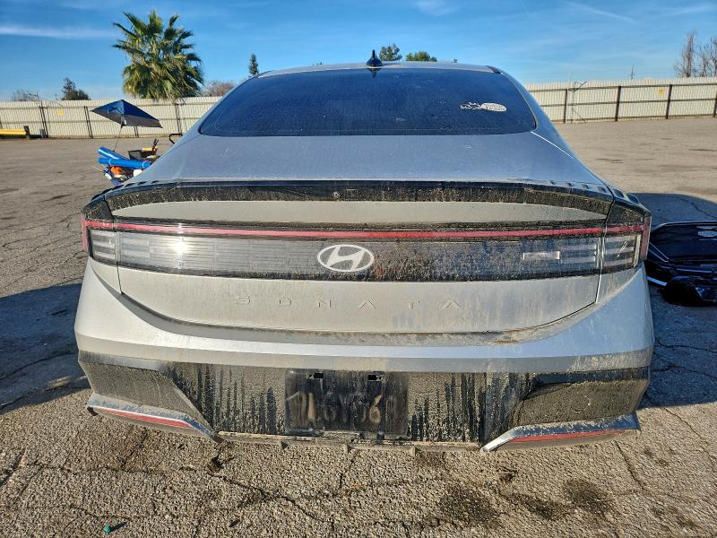 Фото 6 - HYUNDAI SONATA