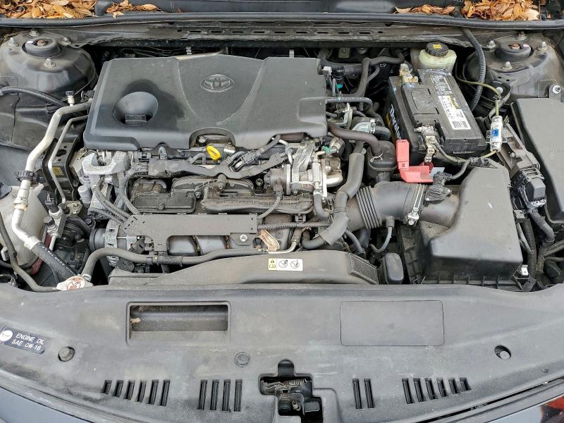 Фото 11 - TOYOTA CAMRY