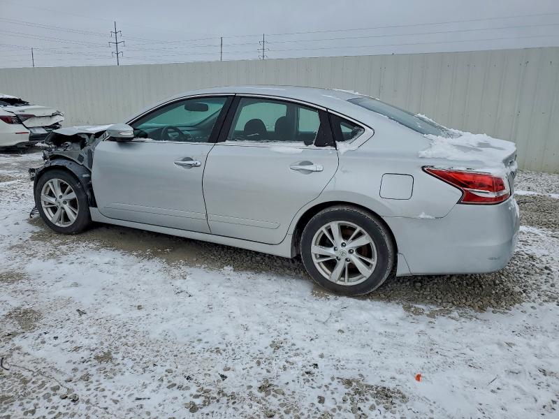 Фото 2 - NISSAN ALTIMA