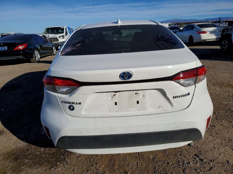 Фото 6 - TOYOTA COROLLA