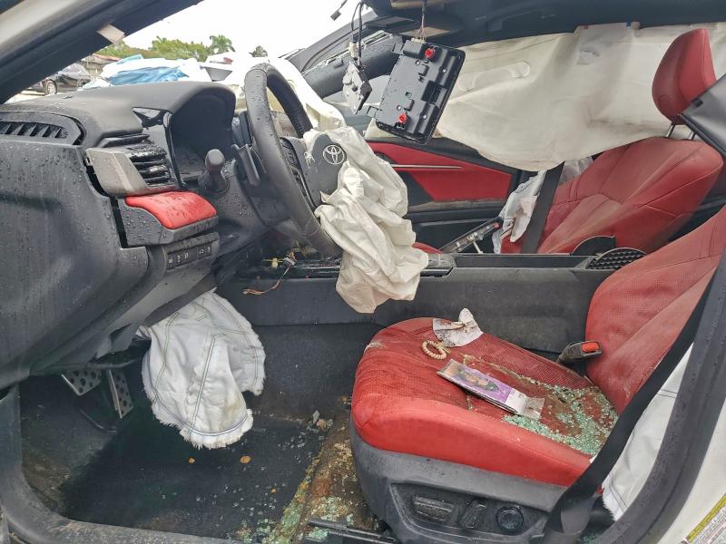 Фото 7 - TOYOTA CAMRY