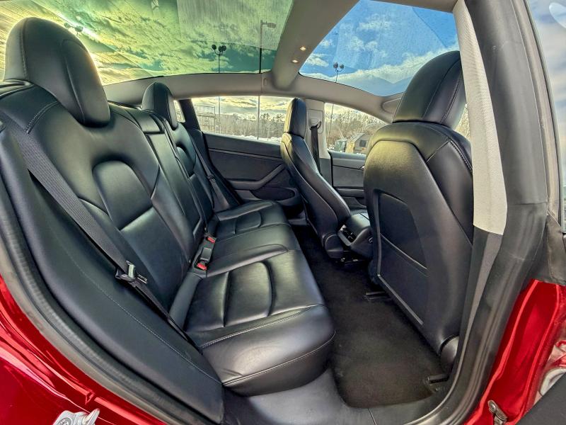 Фото 6 - TESLA MODEL 3