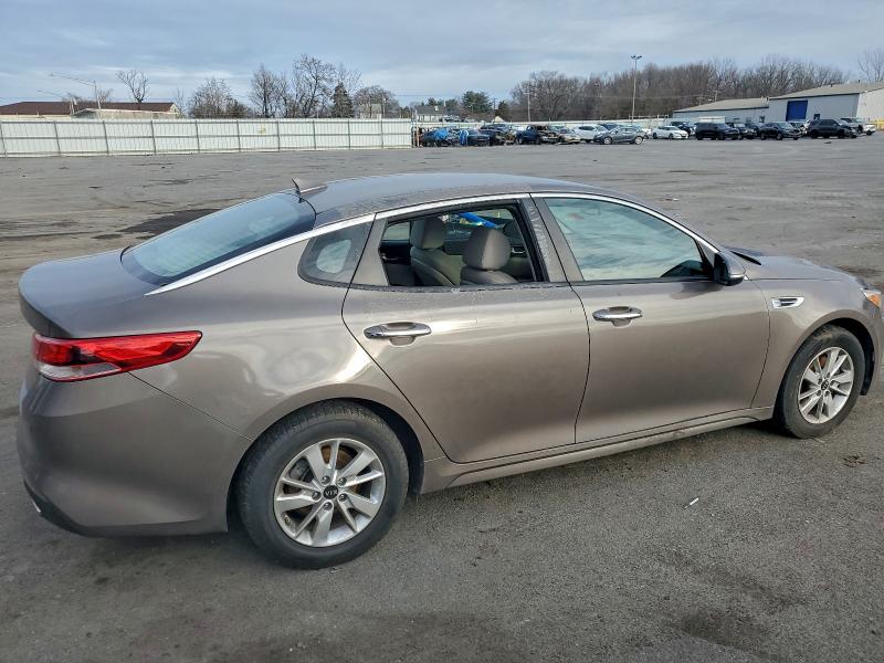 Фото 3 - KIA OPTIMA