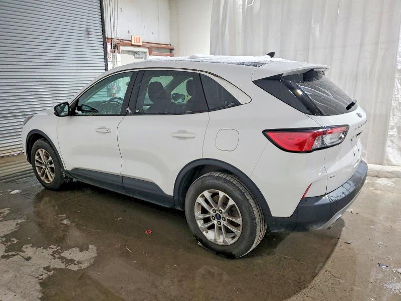 Фото 2 - FORD ESCAPE