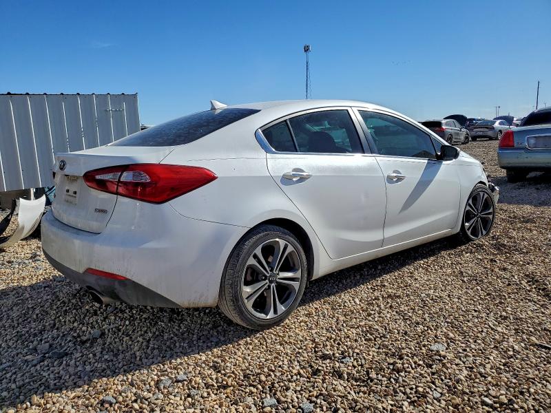 Фото 3 - KIA FORTE