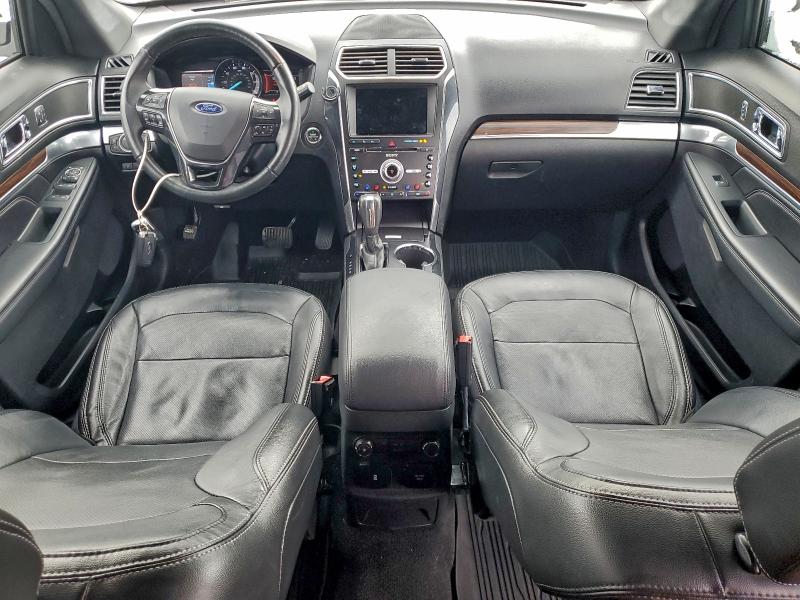 Фото 8 - FORD EXPLORER