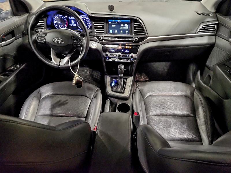 Фото 8 - HYUNDAI ELANTRA