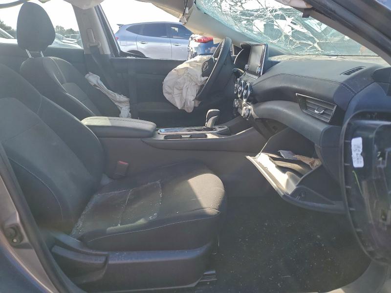 Фото 7 - NISSAN SENTRA