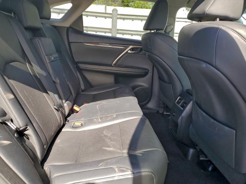 Фото 11 - LEXUS RX350