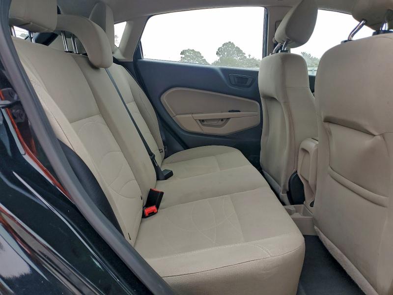 Фото 10 - FORD FIESTA