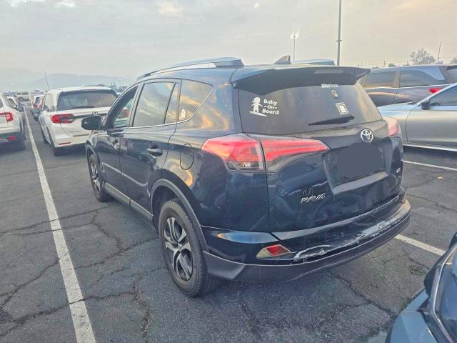 Фото 3 - TOYOTA RAV4