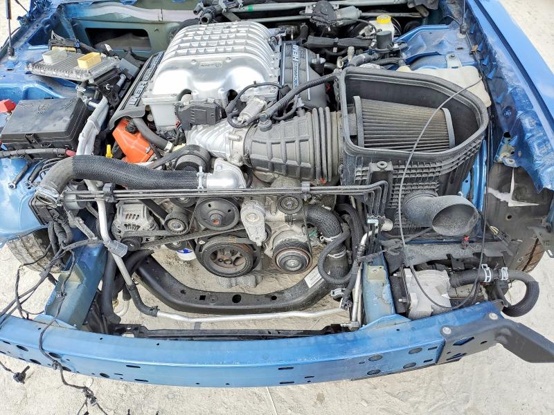 Фото 11 - DODGE CHALLENGER