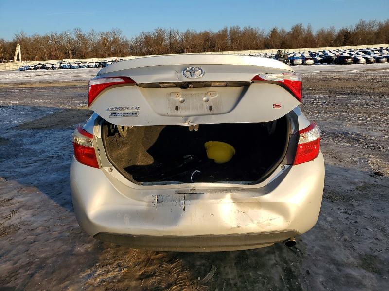 Фото 6 - TOYOTA COROLLA