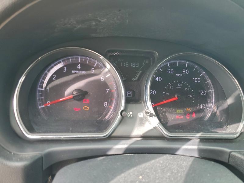 Фото 9 - NISSAN VERSA