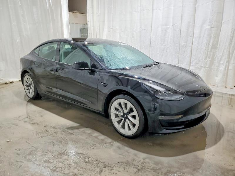 Фото 4 - TESLA MODEL 3