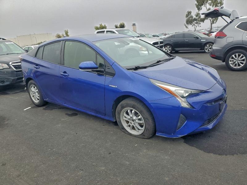Фото 4 - TOYOTA PRIUS