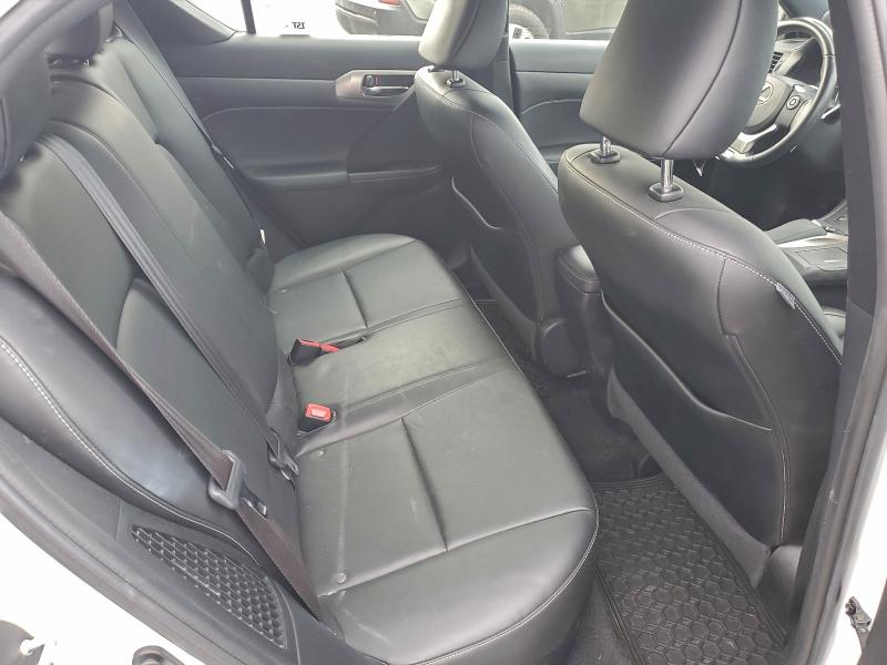 LEXUS CT 200 2015 VIN JTHKD5BH2F2224170