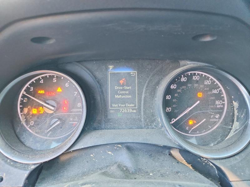 Фото 9 - TOYOTA CAMRY