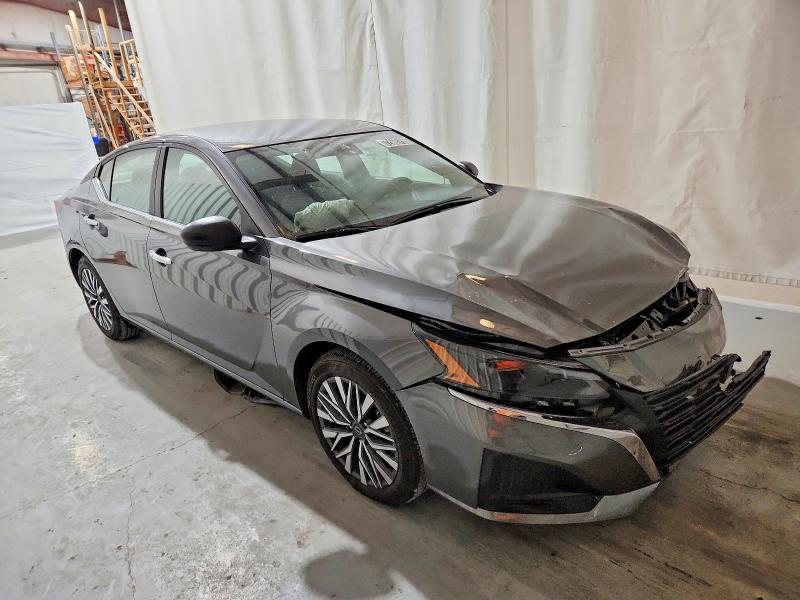 Фото 4 - NISSAN ALTIMA