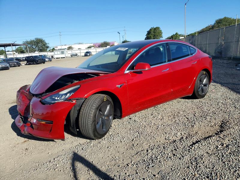 Фото 1 - TESLA MODEL 3