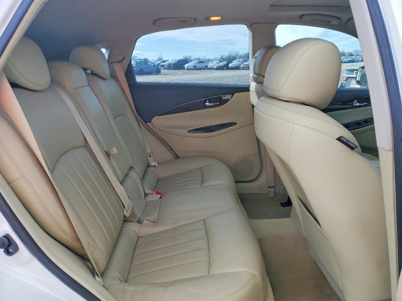 Фото 11 - INFINITI QX50