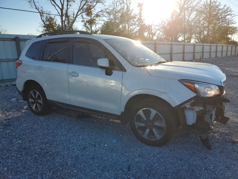 Фото 4 - SUBARU FORESTER