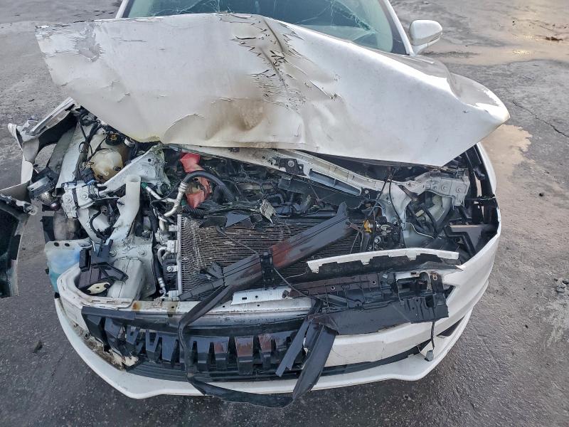 Фото 11 - FORD FUSION