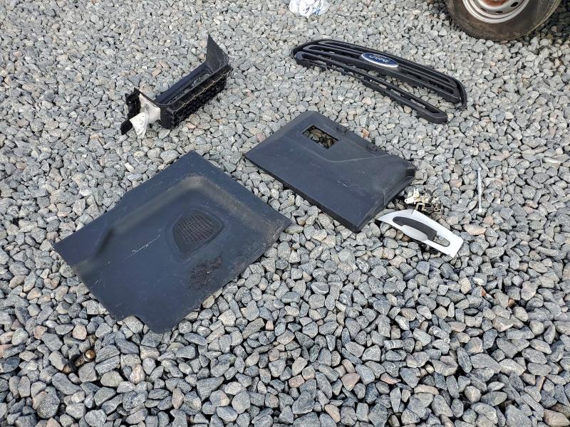 Фото 13 - FORD TRANSIT