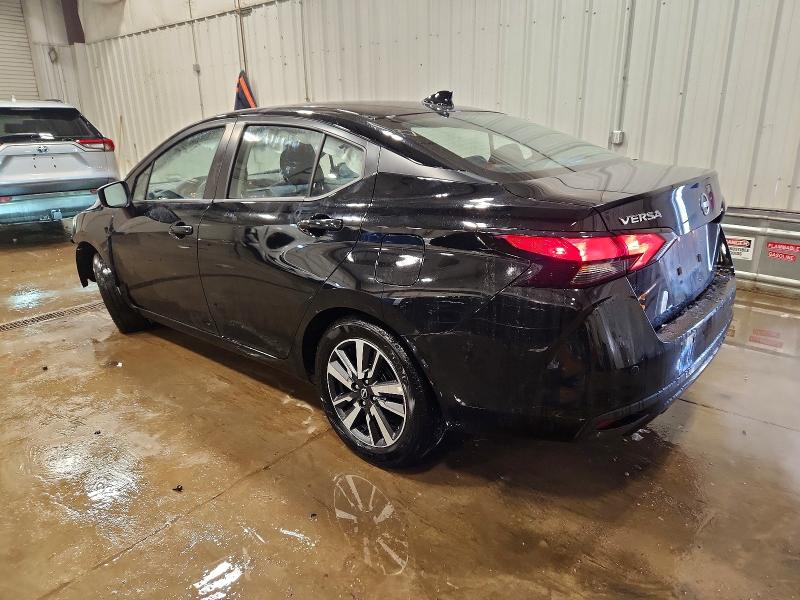 Фото 2 - NISSAN VERSA