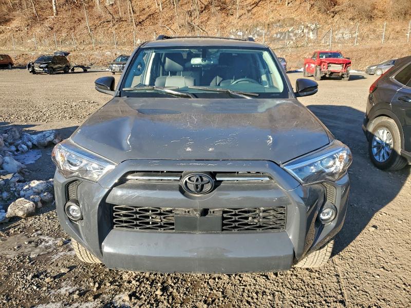 Фото 5 - TOYOTA 4RUNNER