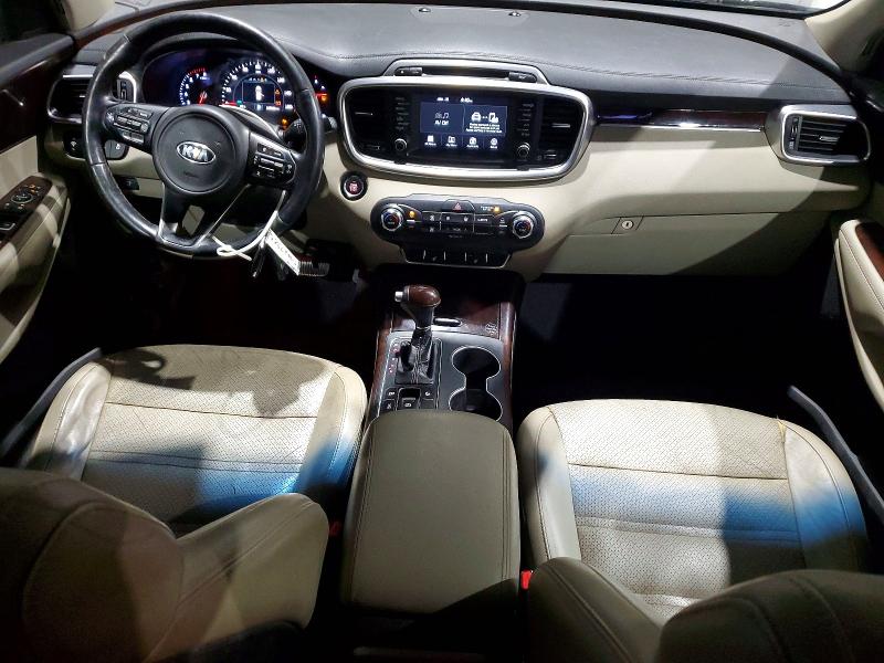 Фото 8 - KIA SORENTO