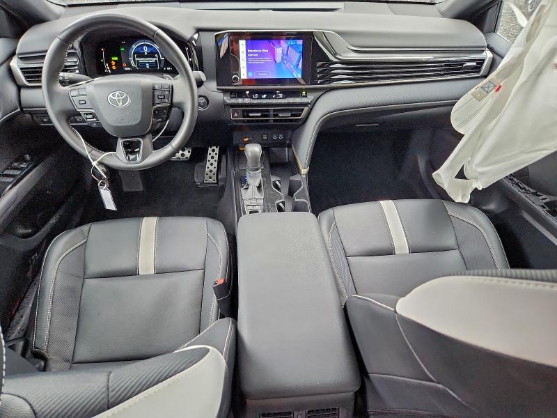 Фото 8 - TOYOTA CAMRY