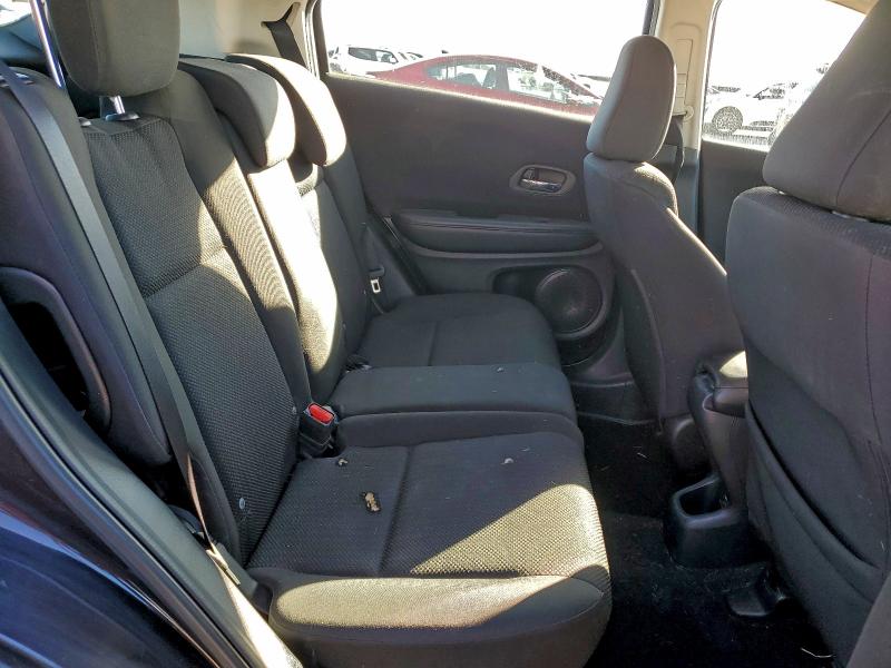 Фото 10 - HONDA HR-V