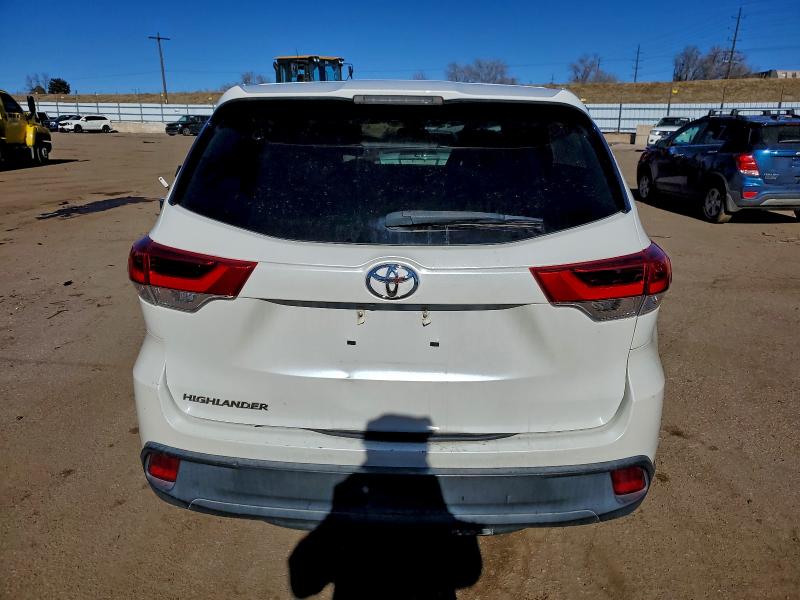 Фото 6 - TOYOTA HIGHLANDER