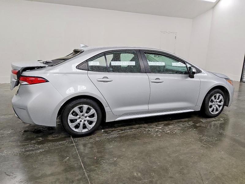 Фото 3 - TOYOTA COROLLA