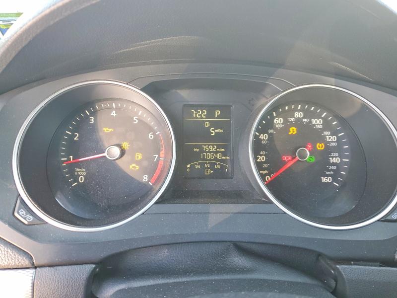 Фото 9 - VOLKSWAGEN JETTA