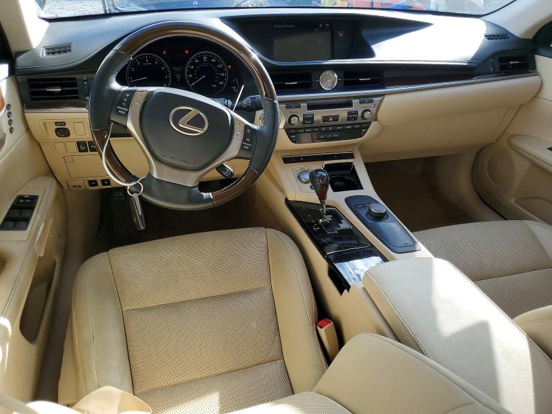 Фото 8 - LEXUS ES350