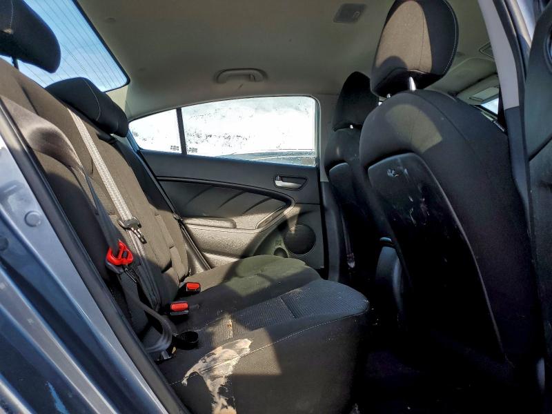 Фото 10 - KIA FORTE