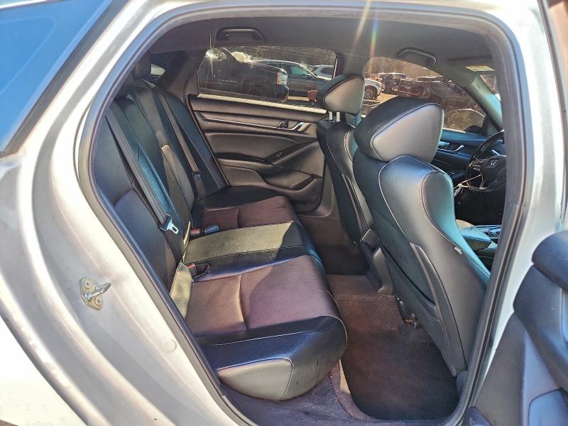 Фото 10 - HONDA ACCORD