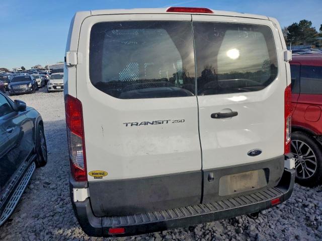 Фото 6 - FORD TRANSIT