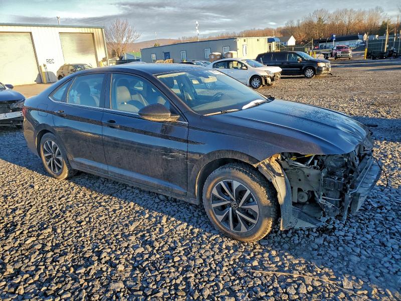 Фото 4 - VOLKSWAGEN JETTA