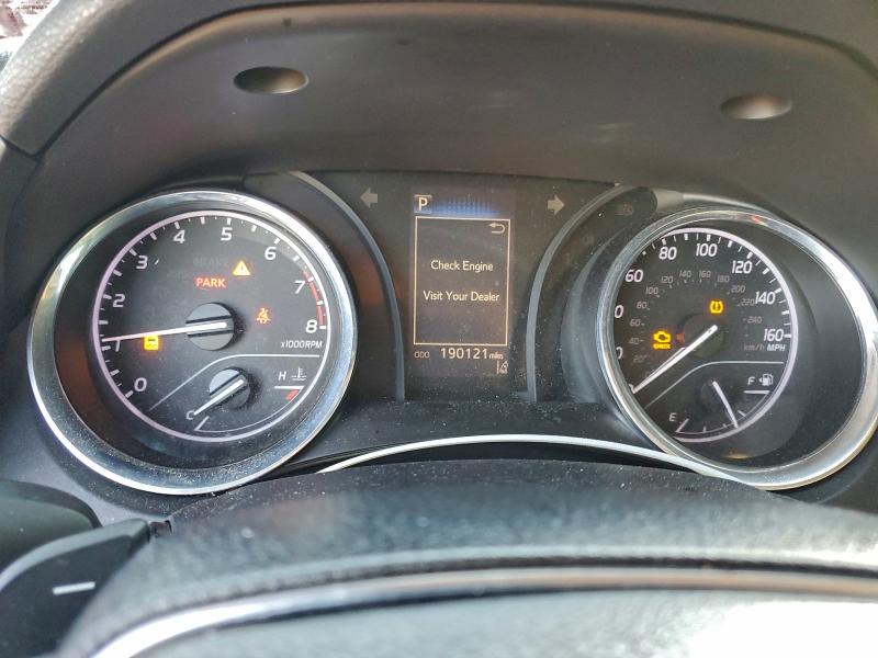 Фото 9 - TOYOTA CAMRY