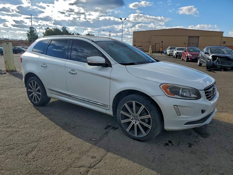 Фото 4 - VOLVO XC60