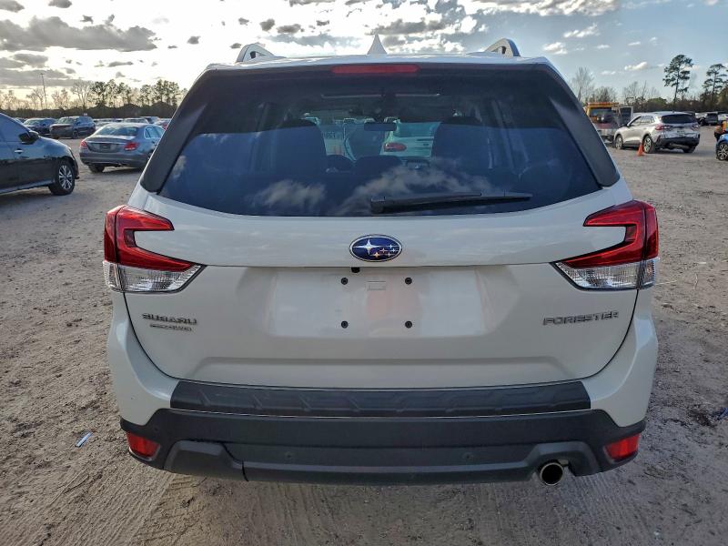 Фото 6 - SUBARU FORESTER