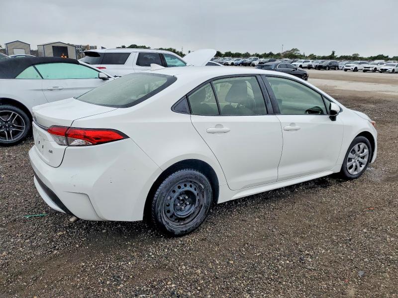 Фото 3 - TOYOTA COROLLA