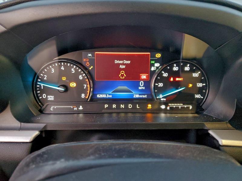 Фото 9 - FORD EXPLORER