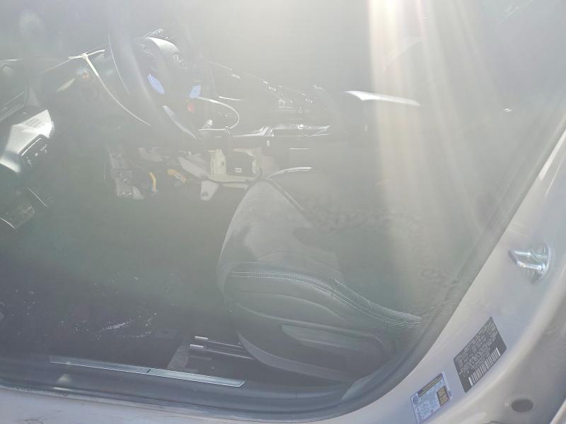 Фото 7 - HYUNDAI ELANTRA