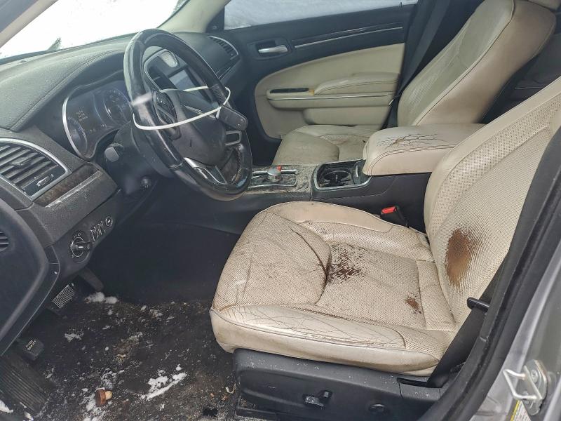 Фото 7 - CHRYSLER 300